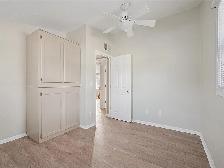1278 Hugo St — Photo 16