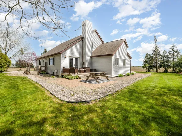 162 E Linwood Rd, Linwood, MI 48634