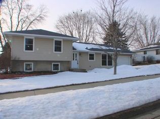 217 N 11th Ave, Monroe, WI 53566