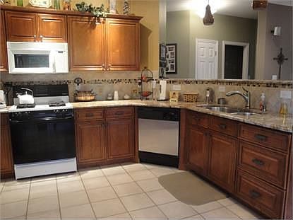 3rd image of 54 Bouwrey Pl