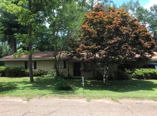 803 Virginia Cir, Purvis, MS 39475