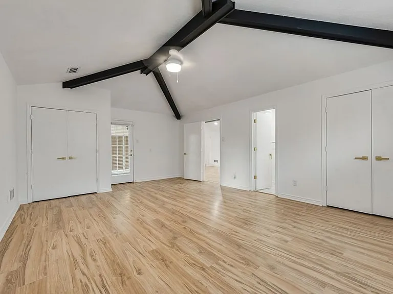 7124 Teresita Trl — Photo 14