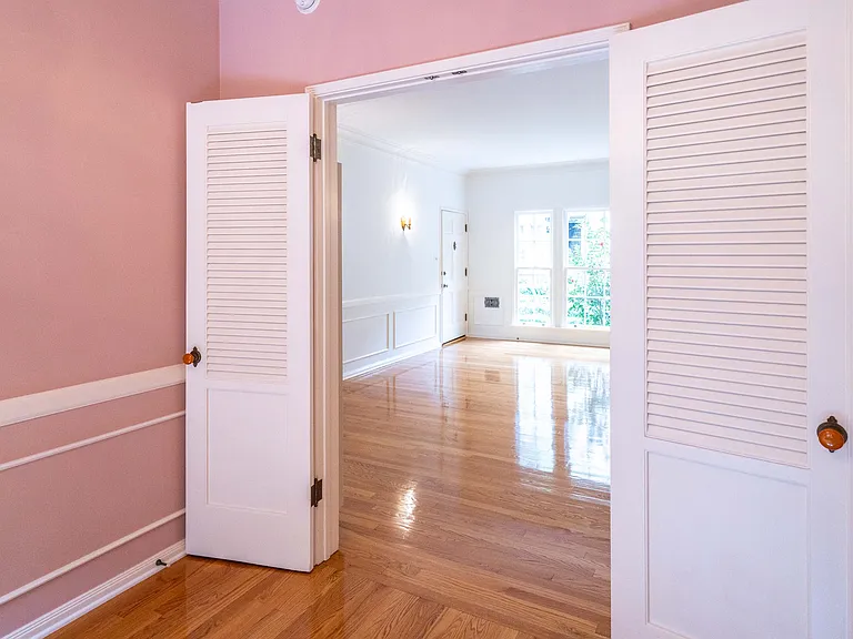 1324 N Alta Vista Blvd #4 — Photo 10