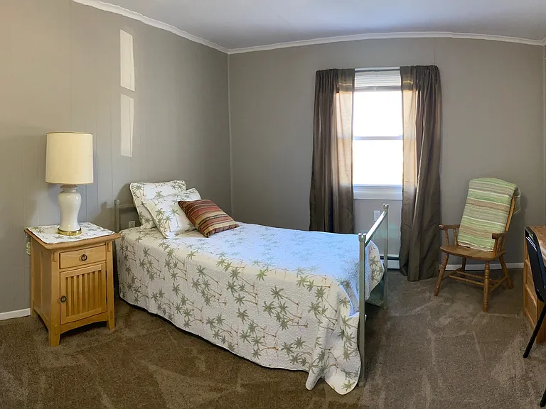 503 Briar Cir N — Photo 8