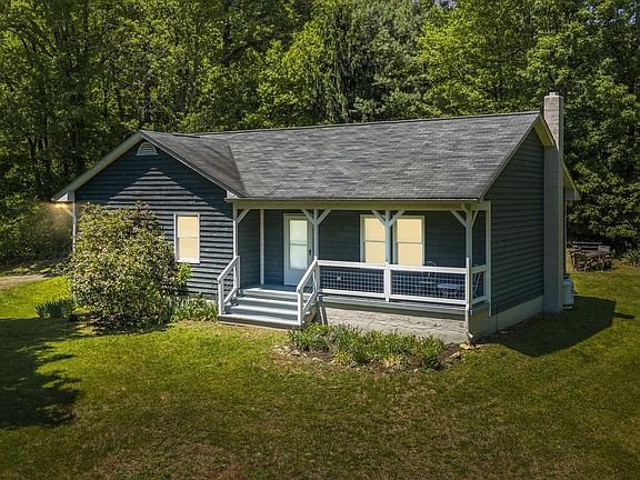 3rd image of 105 Swindler Hollow Rd