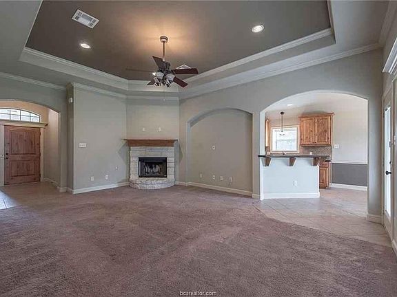 3rd image of 3920 Lambermont Dr