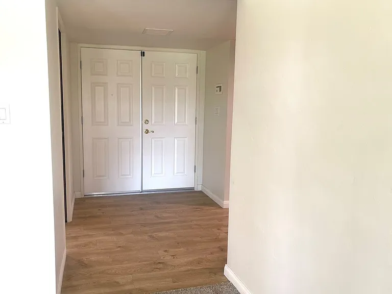 7905 Pembroke Ave — Photo 31