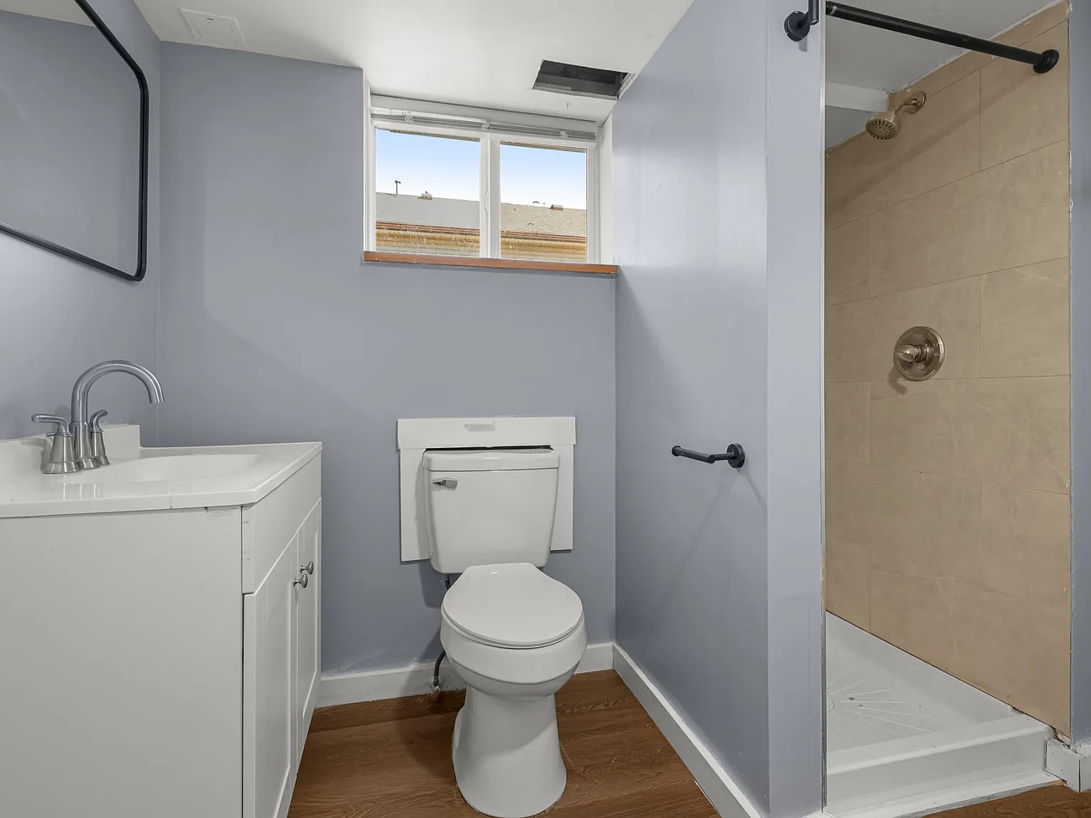 2 bed, 800 sqft, $1,495 — Photo 3