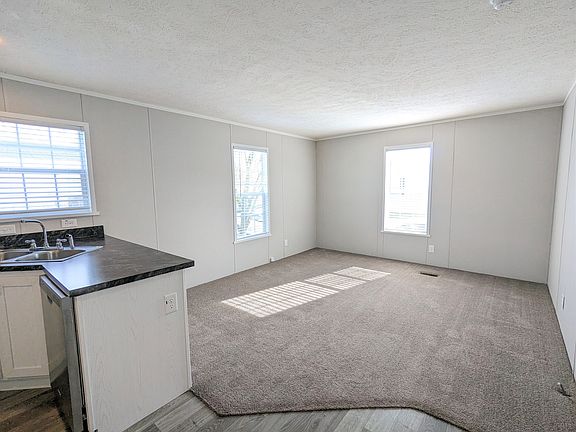 3rd image of 149 Texas St #149