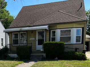 22740 Roxana Ave, Eastpointe, MI 48021