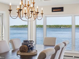 7831 Southdown Rd, Alexandria, VA 22308