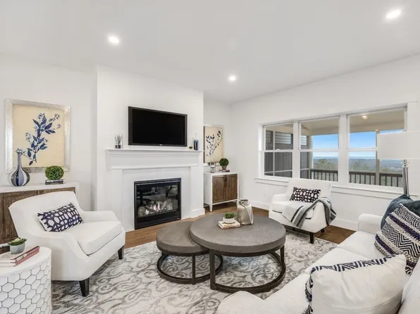 43 Outlook East E #43, Plymouth, MA 02360