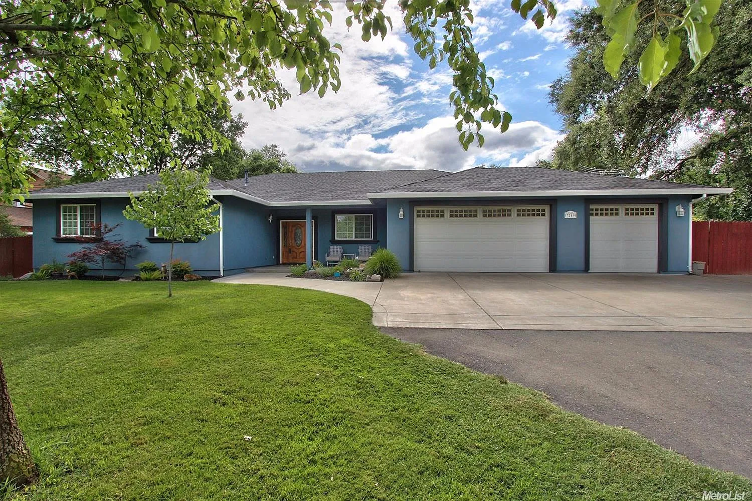 7249 Saint John Way photo 1