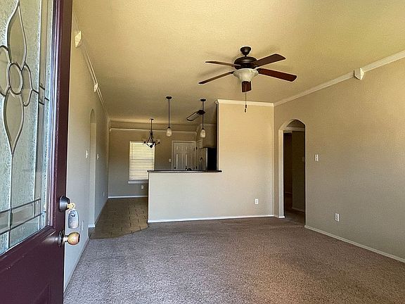 2nd image of 1314 Matehuala Blvd