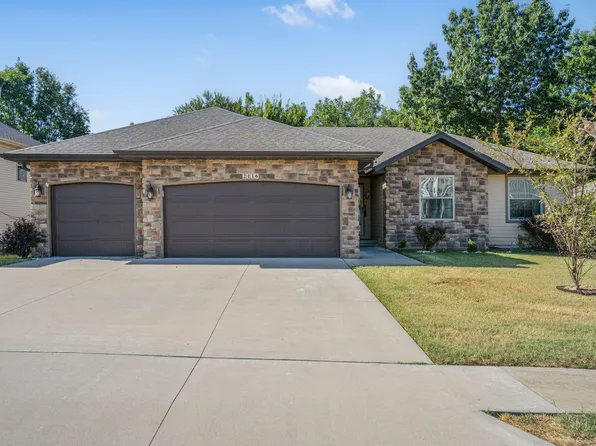 2116 W Mcclernon Street, Springfield, MO 65803