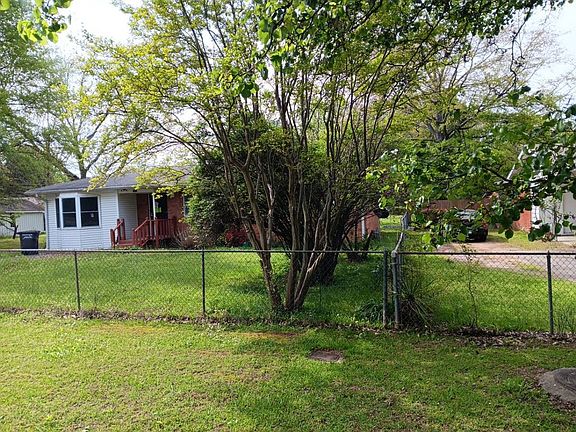 2nd image of 1413 Graham Rd