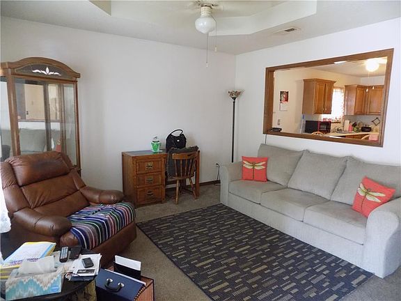 5th image of 1418 Blue Branch Dr