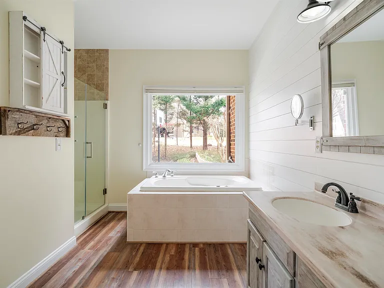 3125 Beau Mont Farm Rd — Photo 30