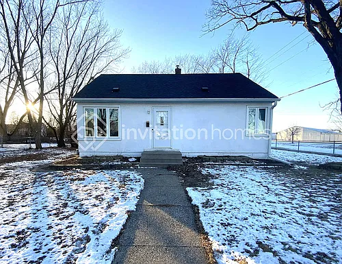 5757 Adair Ave N Photo 1
