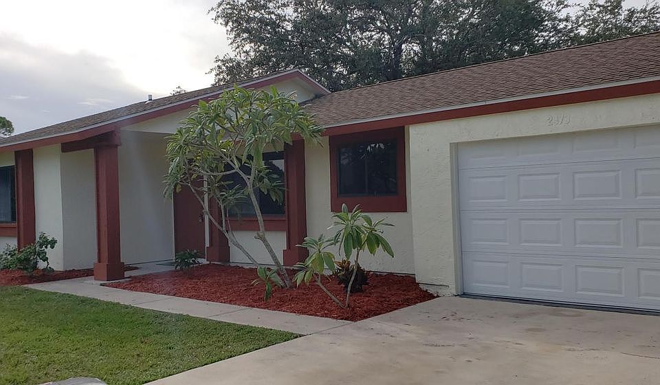 1st image of 2473 SE Trail Ave