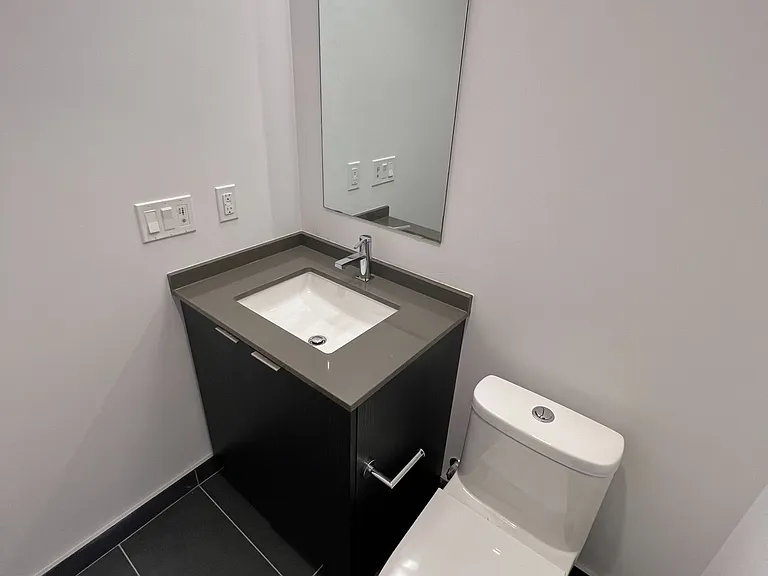 1 Jarvis St #1510 — Photo 11