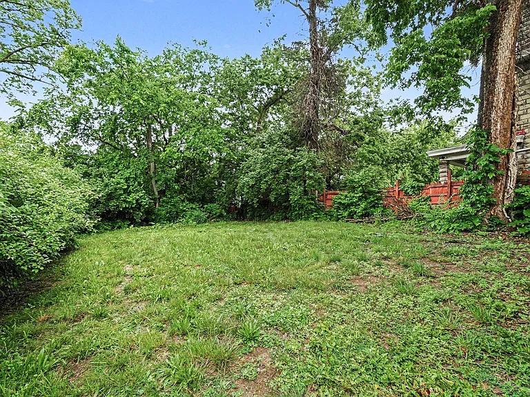 937 Grand Ave — Photo 26