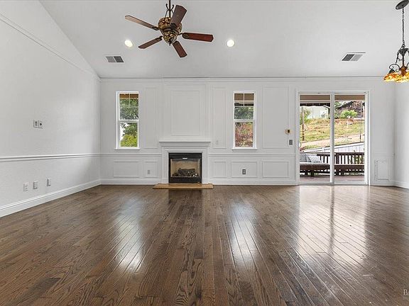 5th image of 103 Paul Wittke Drive