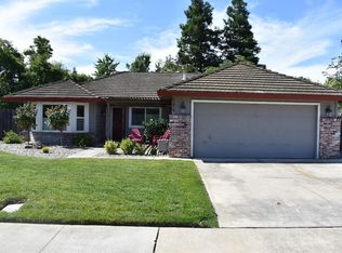194 W Elm Ave, Galt, CA 95632
