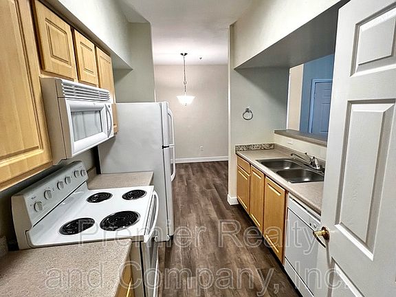 4th image of 6955 N Durango Dr Unit 1-1029