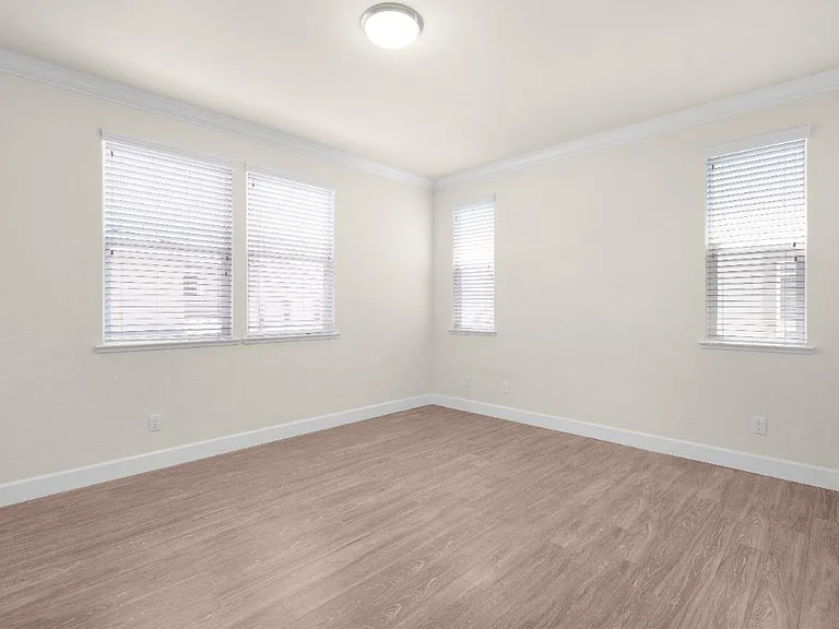 Upstairs: Master Bed