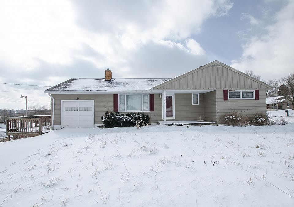 1st image of 330 Opal Dr