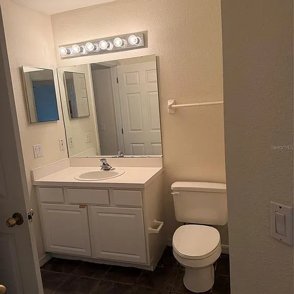 2393 Paulette Dr — Photo 9