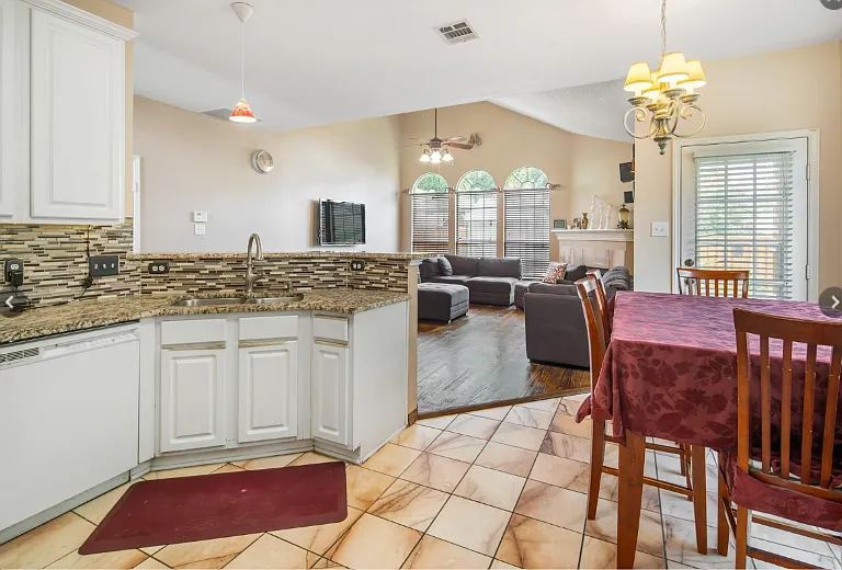 2205 Pittner Ln — Photo 18