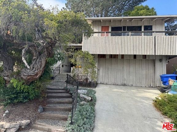 5th image of 1411 Sunset Ave