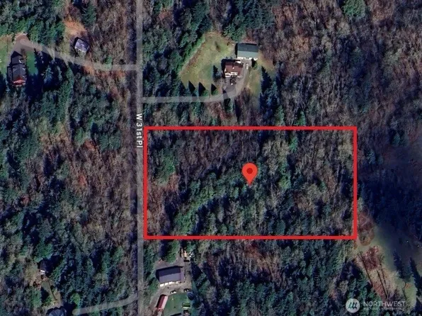 9760 W 31st Place, Blaine, WA 98230