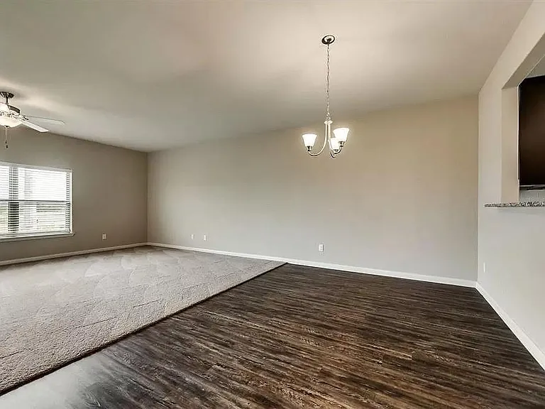 5308 Songbird Trl — Photo 11