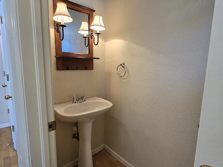 23002 E Ontario Dr #101 — Photo 15