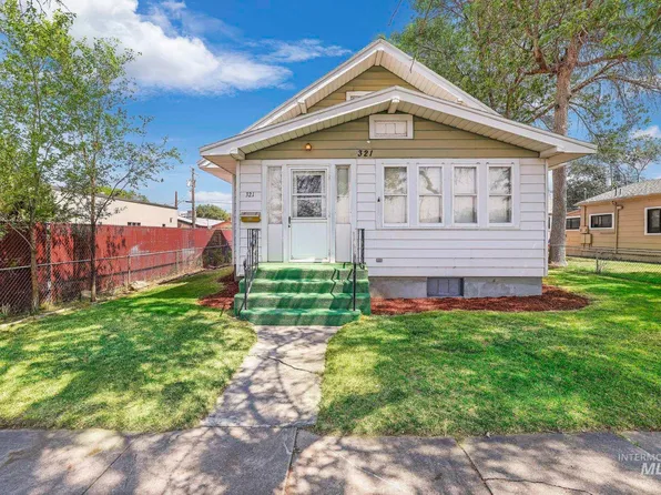 321 3rd Ave E, Twin Falls, ID 83301
