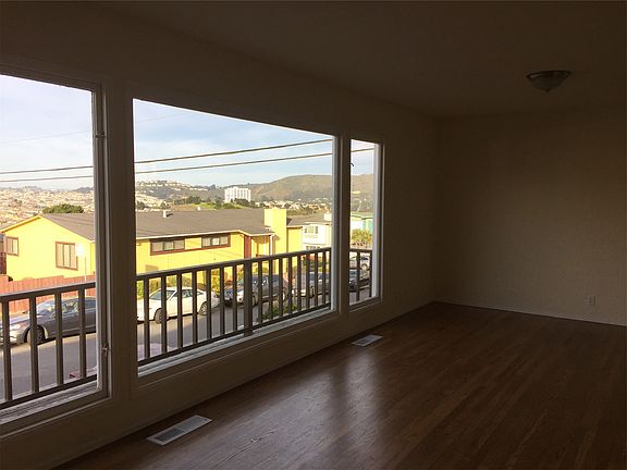 2nd image of 11 Woodside Ave