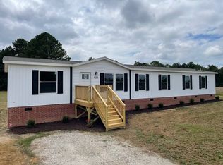 922 McNeill Hobbs Rd, Bunnlevel, NC 28323