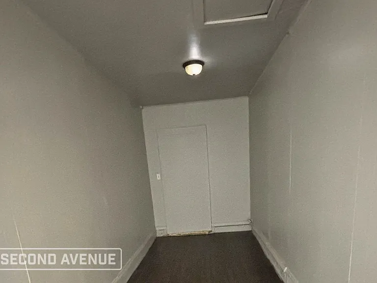 10212 N Military Ave — Photo 9