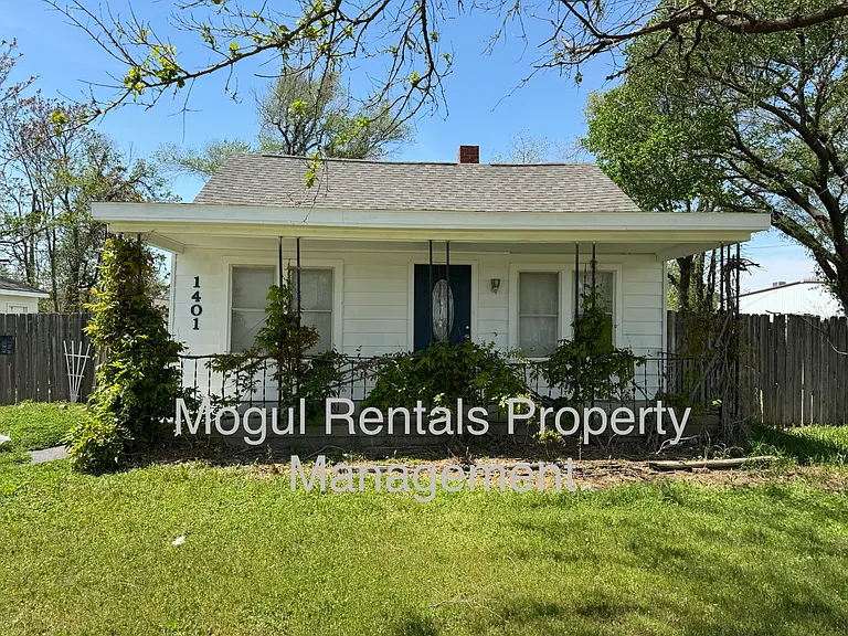 1401 S Anna St — Photo 1