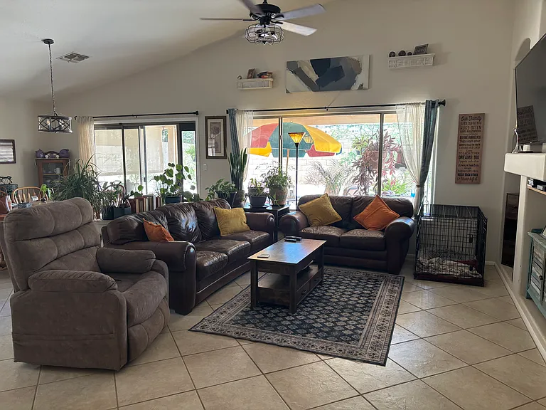 8754 W Salter Dr — Photo 3