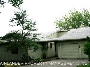 12805 SW Foothill Dr, Portland, OR 97225