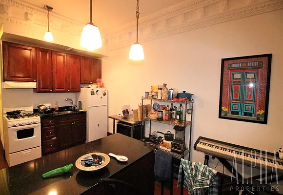 Rented by Alpha Properties NYC I LLC | media 44