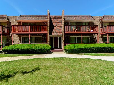 520 N Roberts Dr APT 1C, Glenwood, IL, 60425