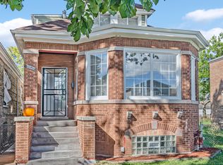8820 S Wood St, Chicago, IL