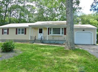 111 Estrell Dr, Riverside, RI 02915