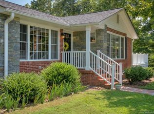 1313 Hayes Rd, Columbus, NC 28722