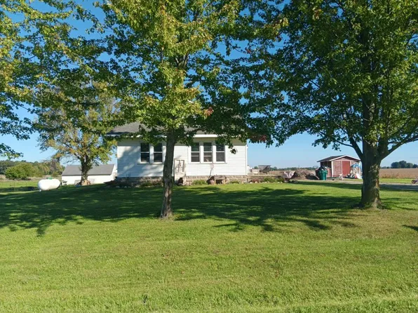 8647 Middleton Rd, Corunna, MI 48817